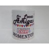 Original Taza de Cerámica decorada con frase -Sin locas amigas no tendríamos locos momentos-